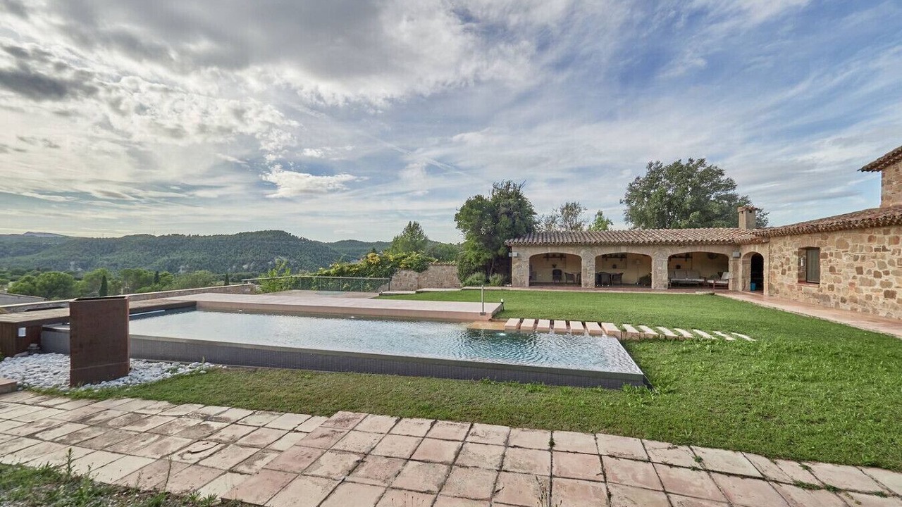Photo of Outdoor in Castellbell I El Vilar
