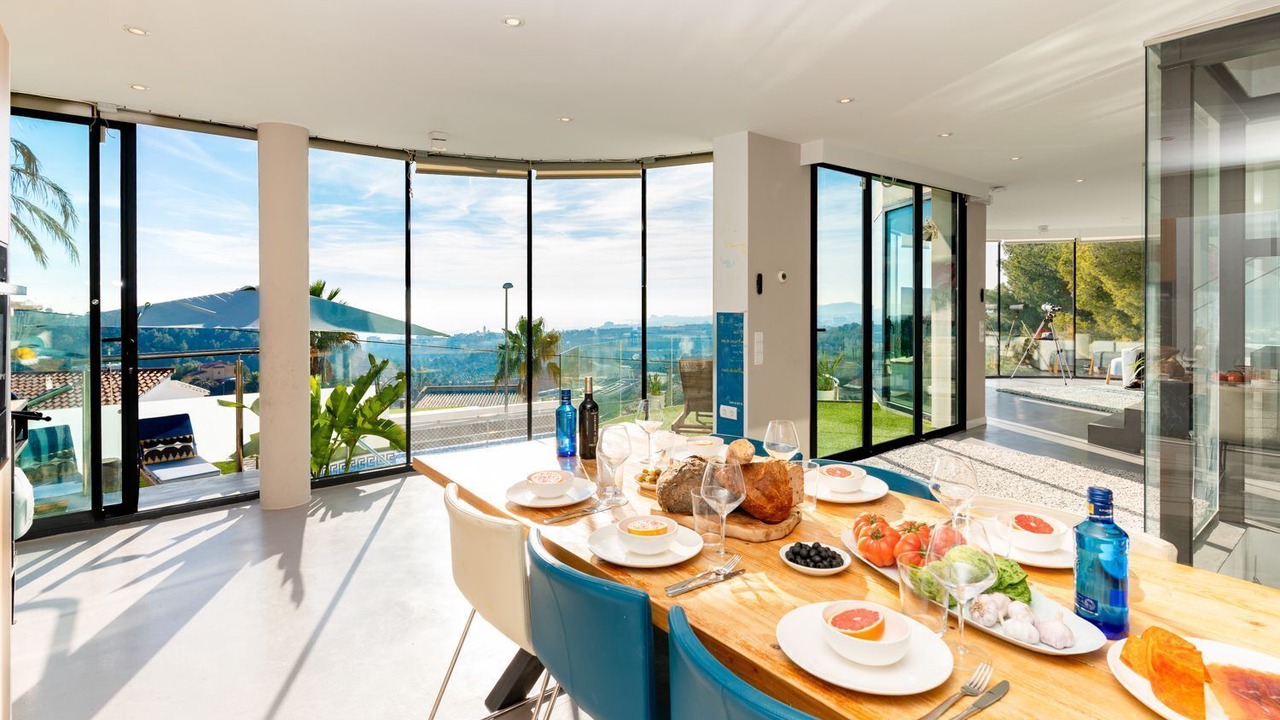 Photo of Others in Quint Mar