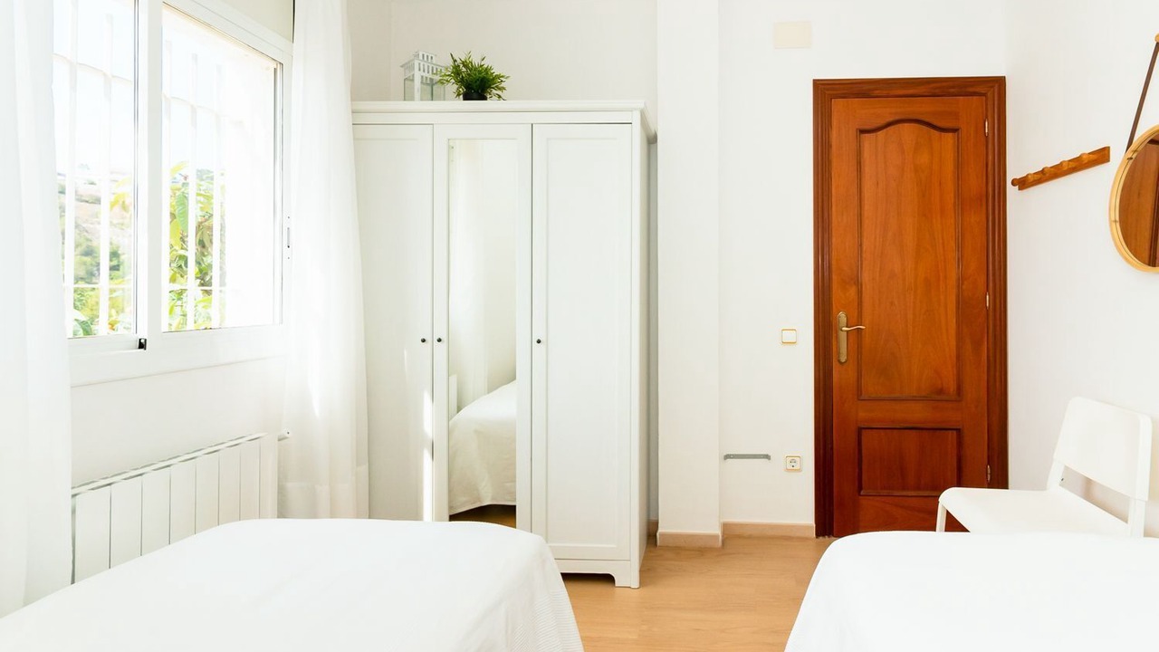 Photo of Bedroom in Quint Mar