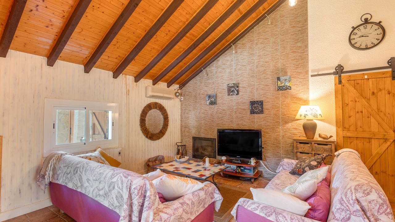Photo of Livingroom in Mediona