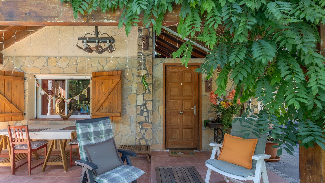 Photo of Outdoor in Mediona