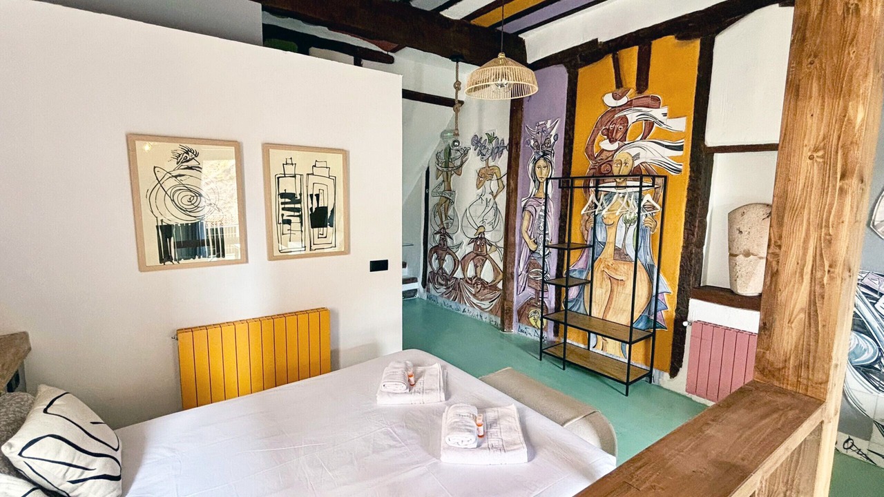 Photo of Bedroom in Old Town