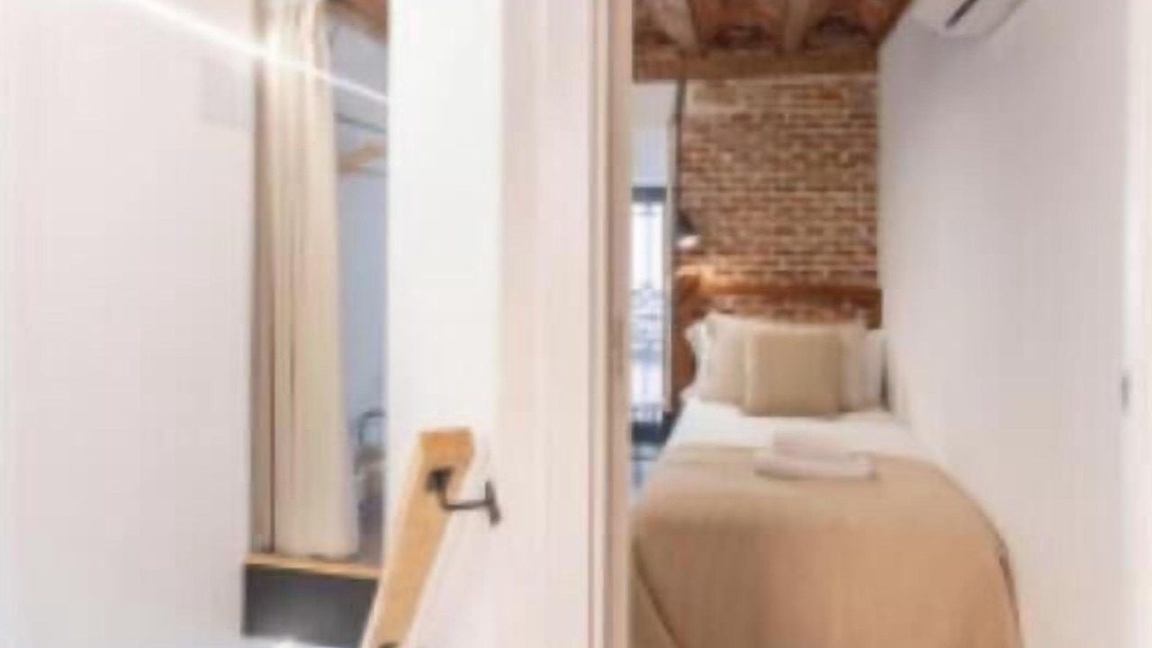 Photo of Bedroom in Literary Quarter