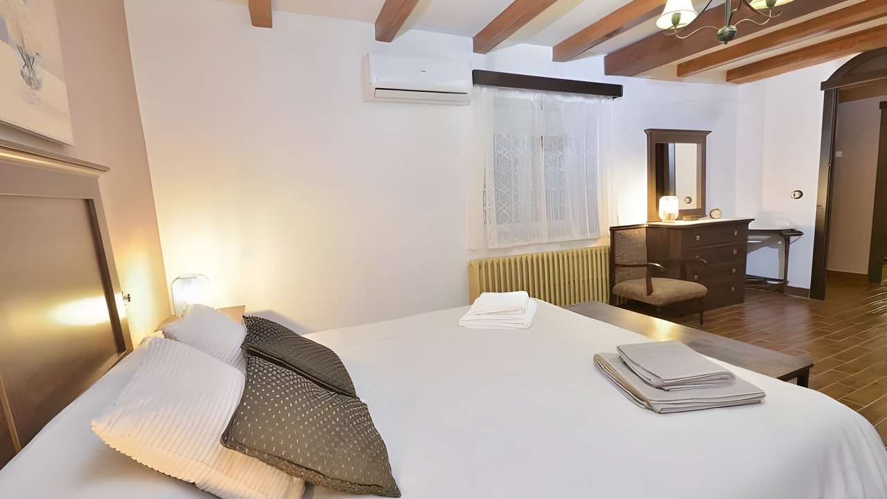 Photo of Bedroom in Horcajo de los Montes