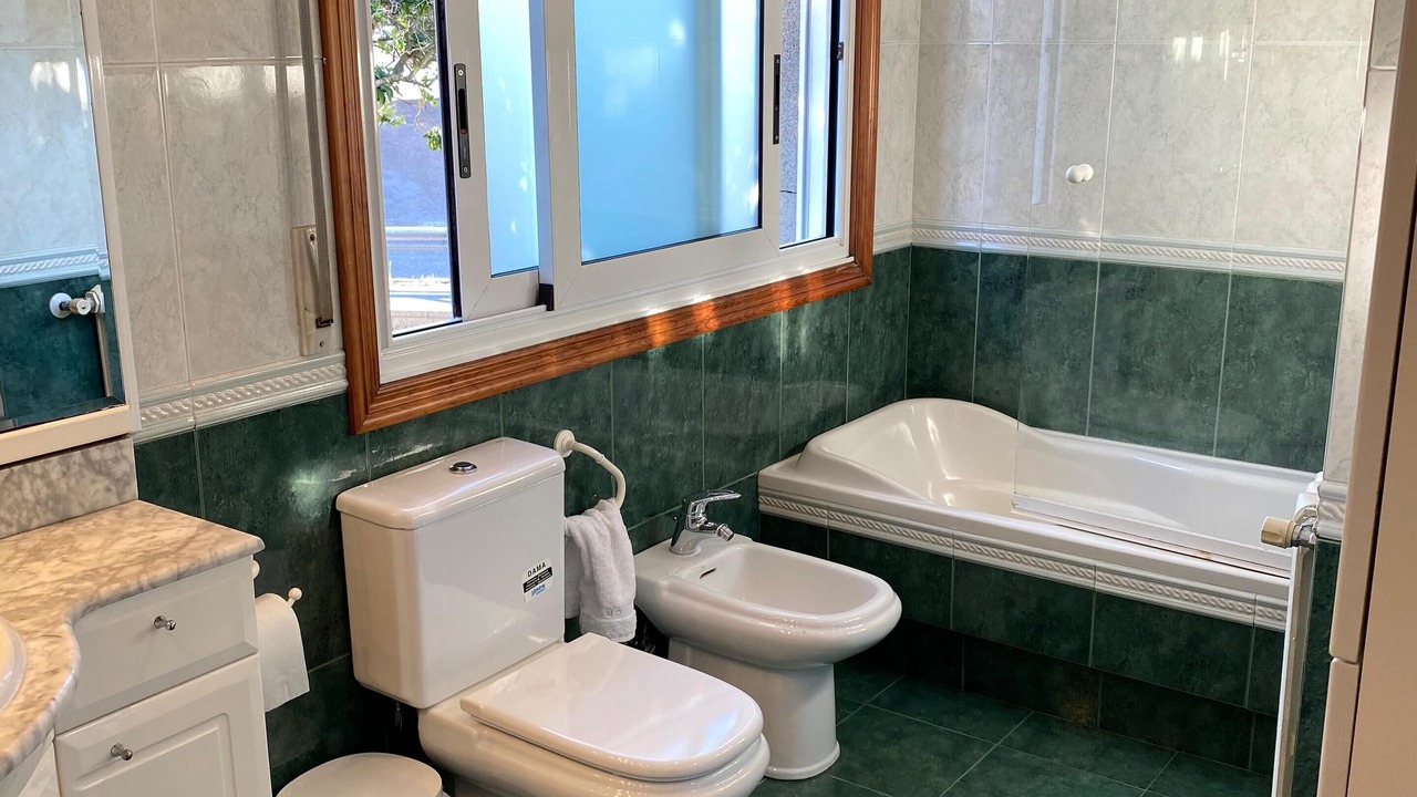 Photo of Bathroom in Oia