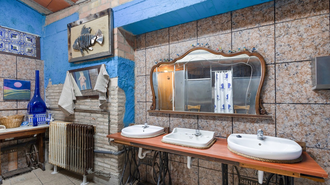 Photo of Bathroom in El Pont de Vilomara I Rocafort