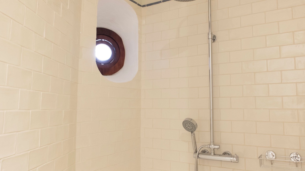 Photo of Bathroom in La Trinidad-San Juan y Todos los Santos