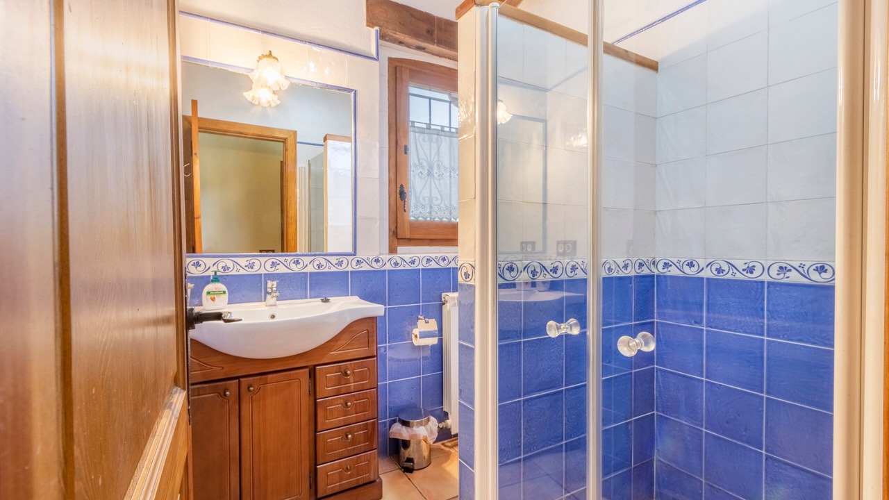 Photo of Bathroom in Olius