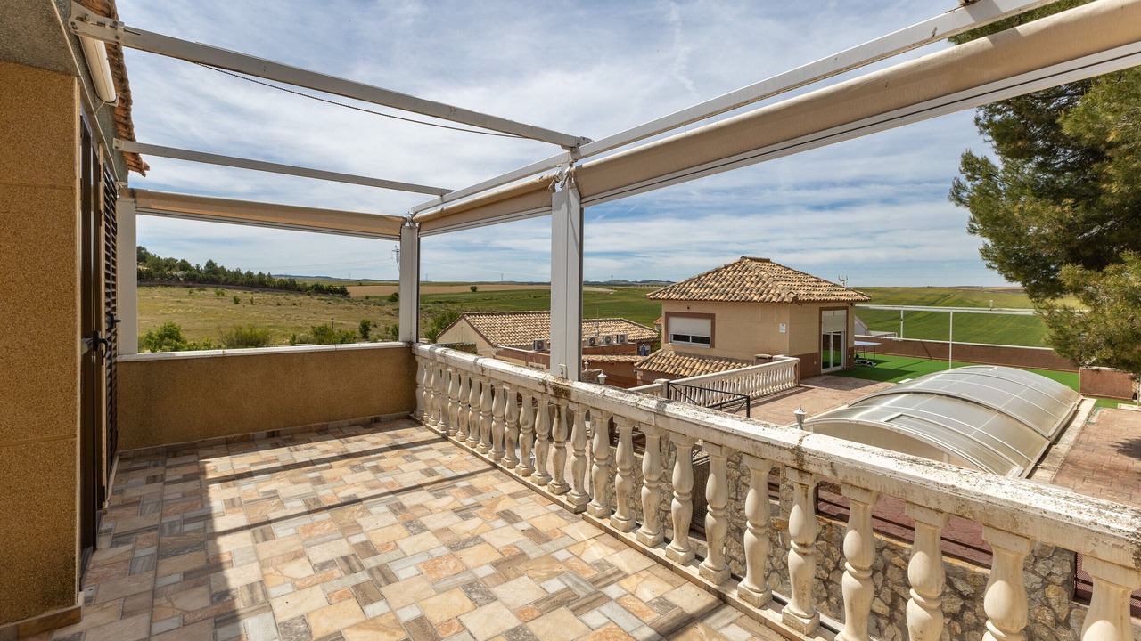 Photo of Patio Balcony in Fuentiduena de Tajo