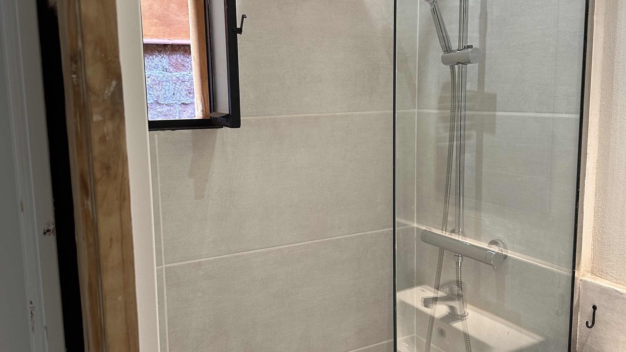 Photo of Bathroom in Collblanc y La Torrassa
