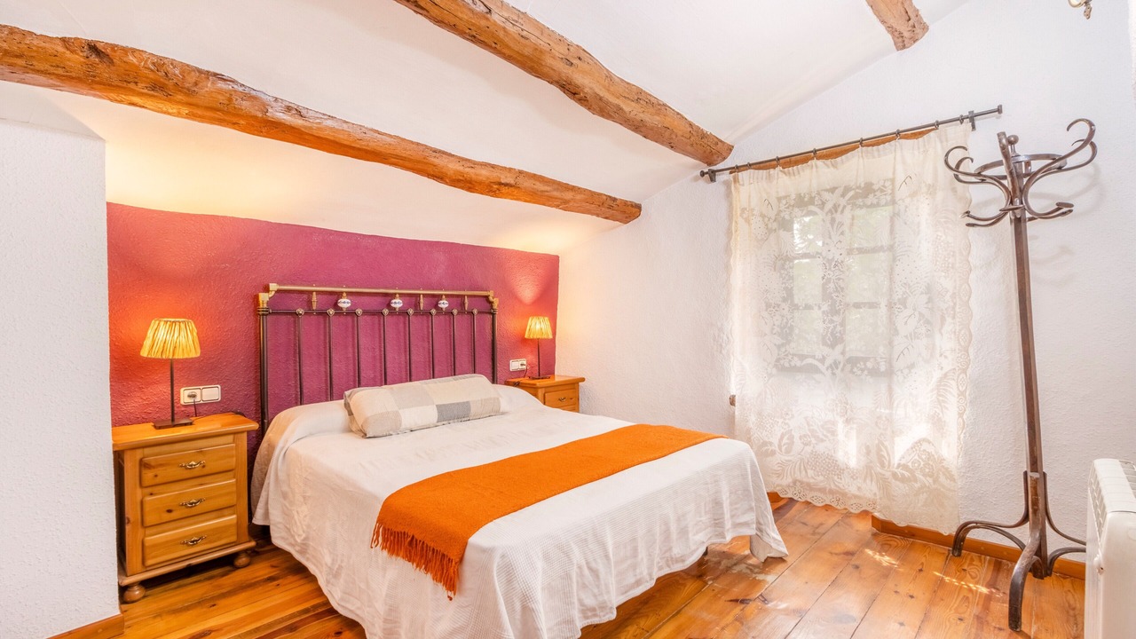 Photo of Bedroom in Casserres