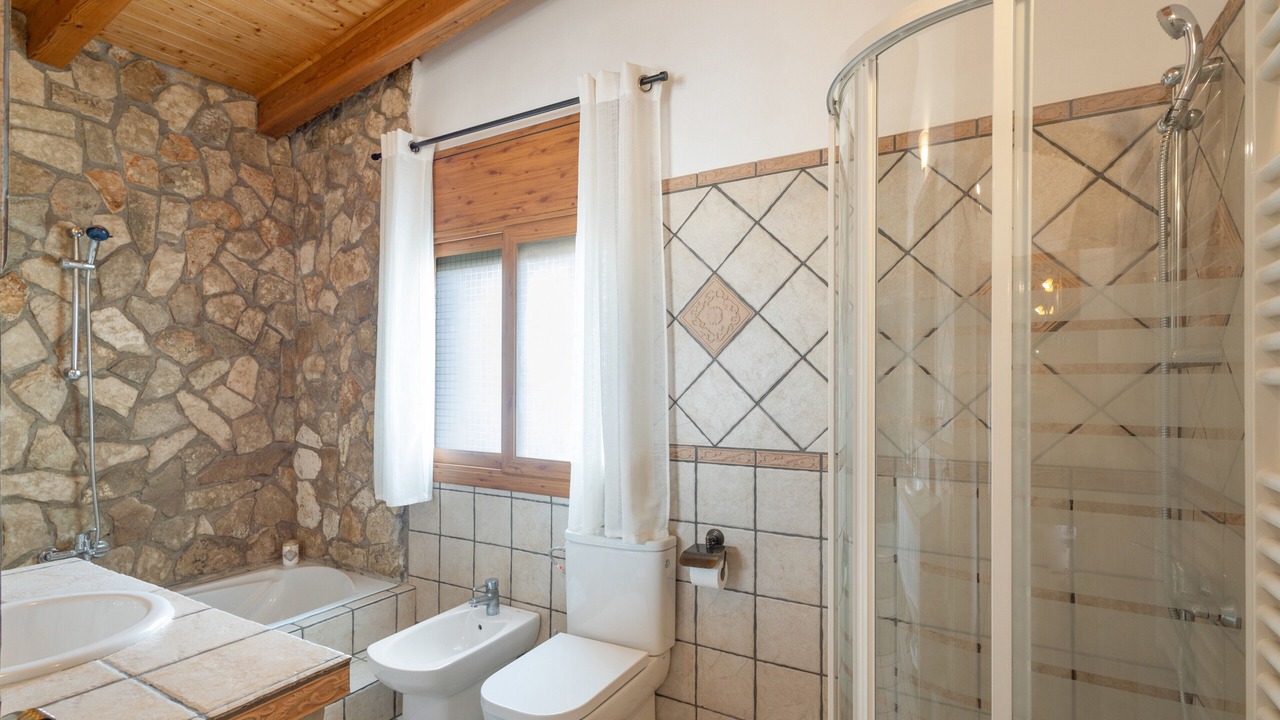 Photo of Bathroom in Subirats