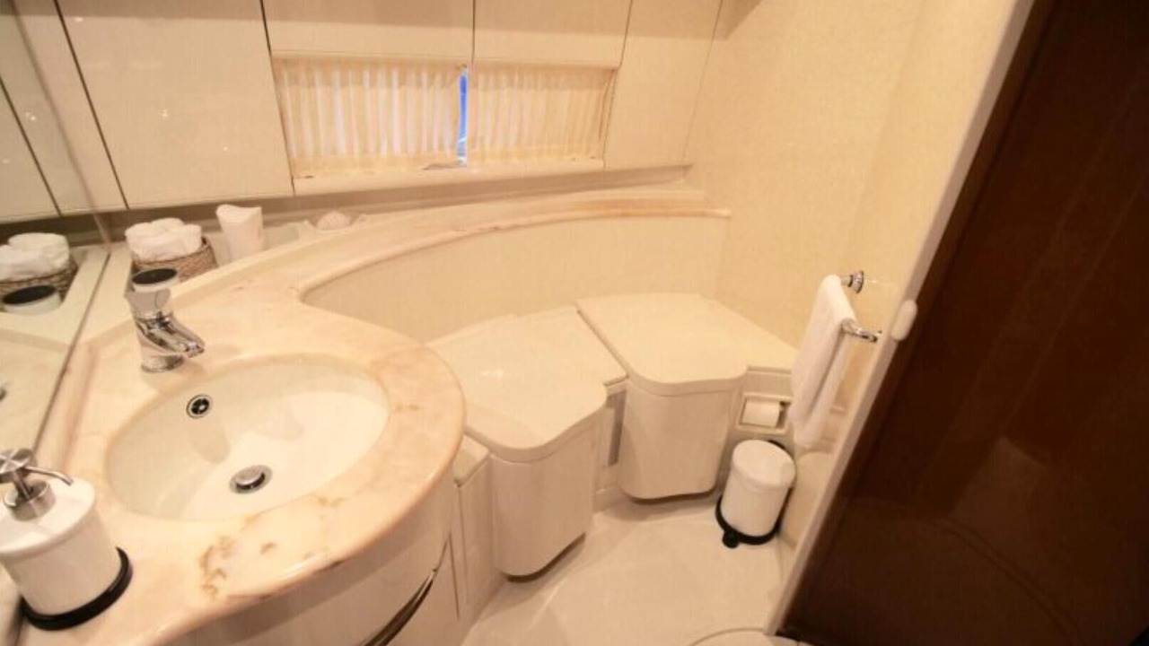 Photo of Bathroom in La Llotja-Born