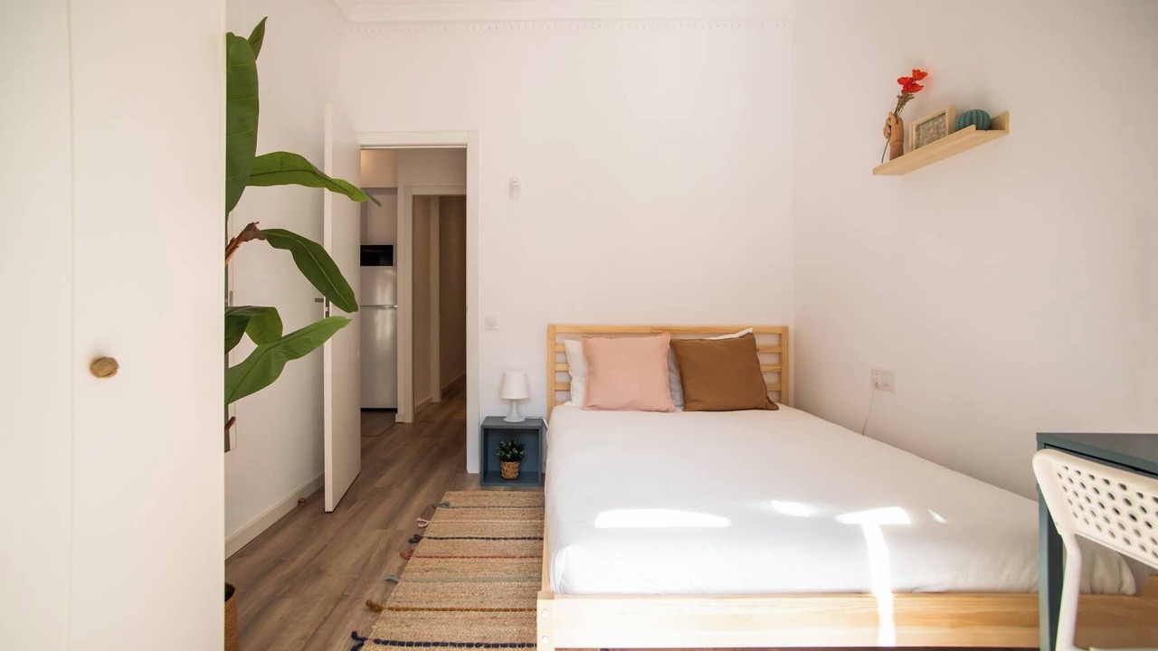 Photo of Bedroom in El Poble-sec