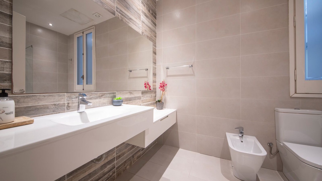 Photo of Bathroom in Eixample
