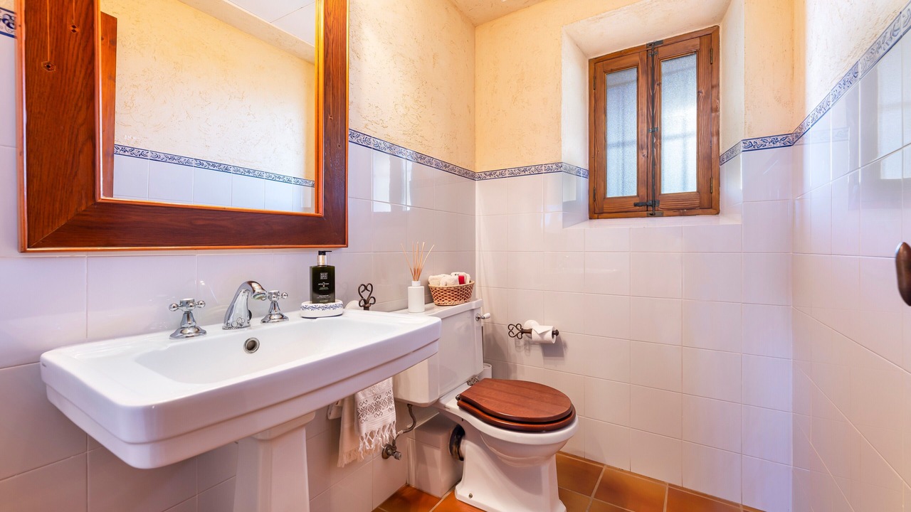 Photo of Bathroom in Llevant