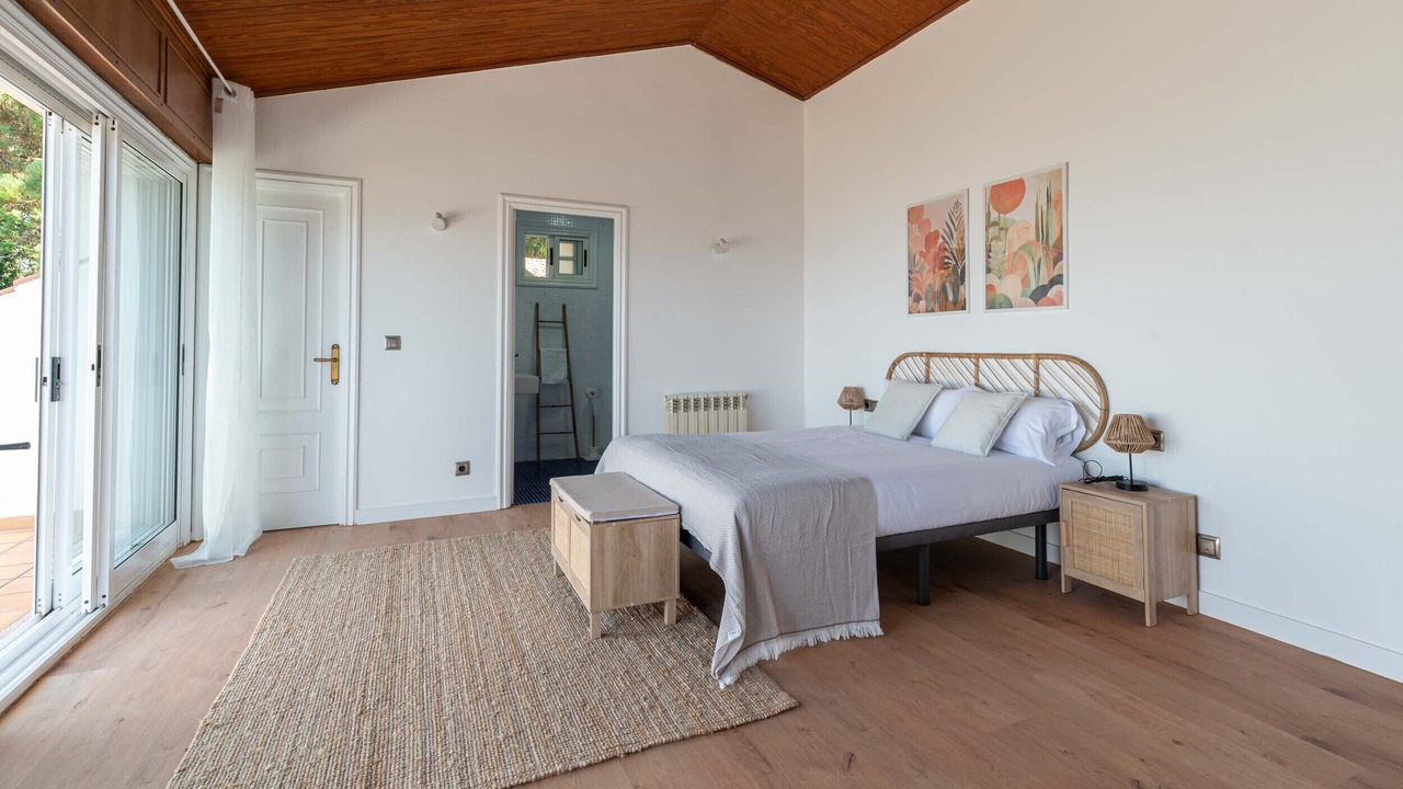 Photo of Bedroom in Saians