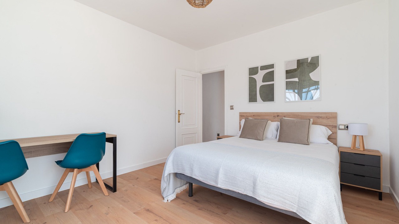 Photo of Bedroom in Saians