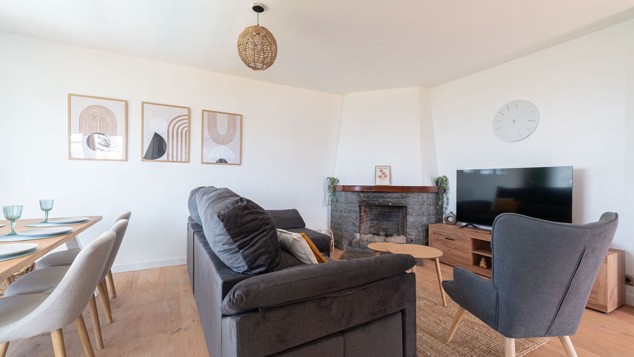 Photo of Livingroom in Saians