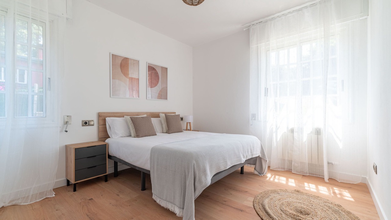 Photo of Bedroom in Saians