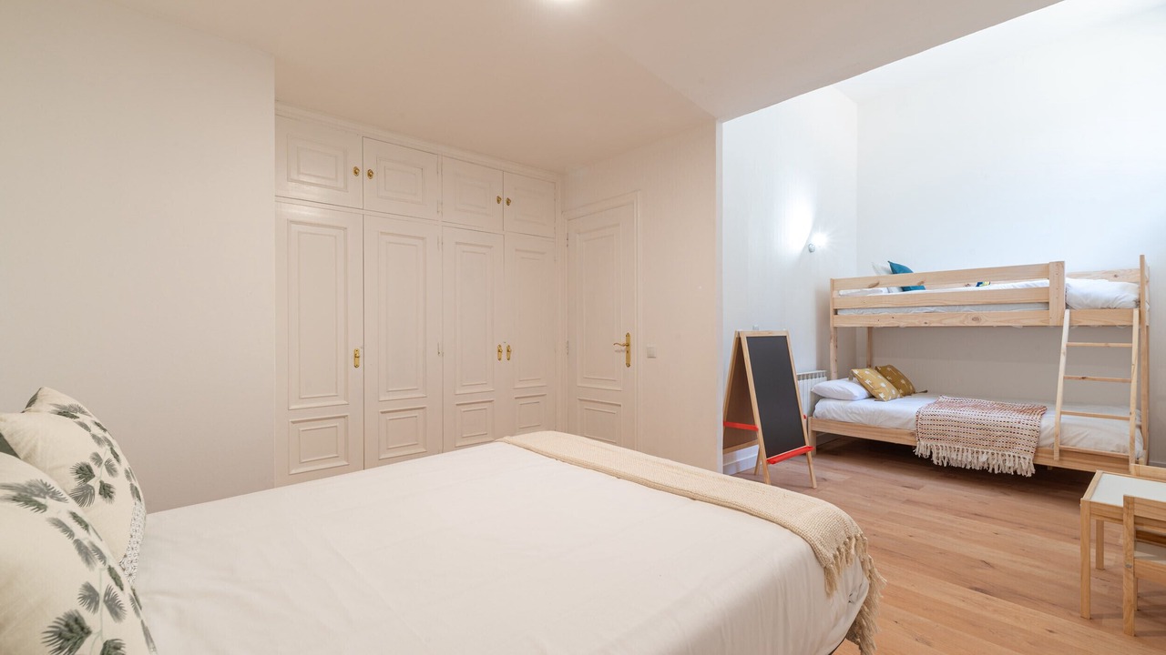 Photo of Bedroom in Saians