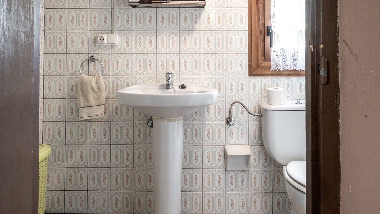 Photo of Bathroom in Labra