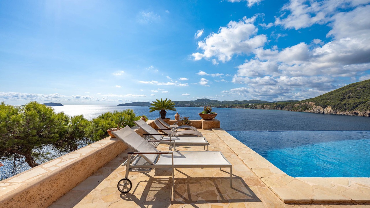 Photo of Patio Balcony in Cala Sant Vicente