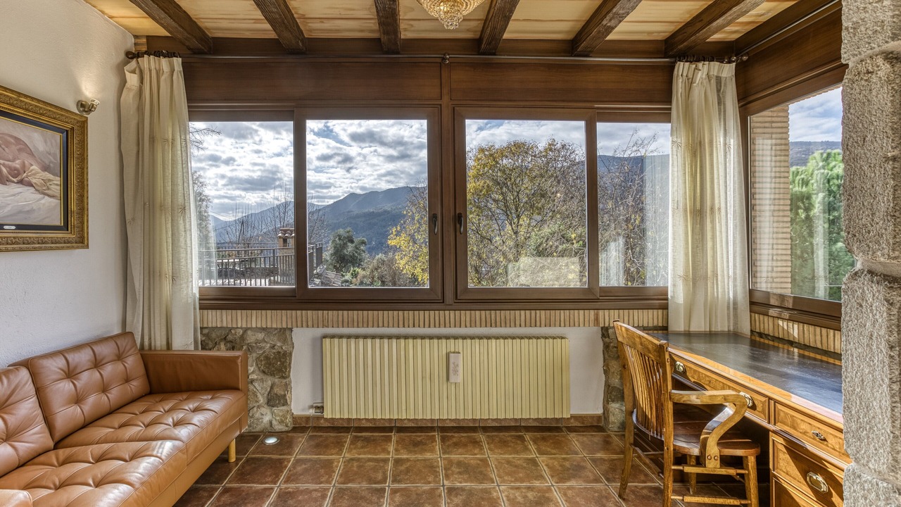 Photo of Livingroom in Amer