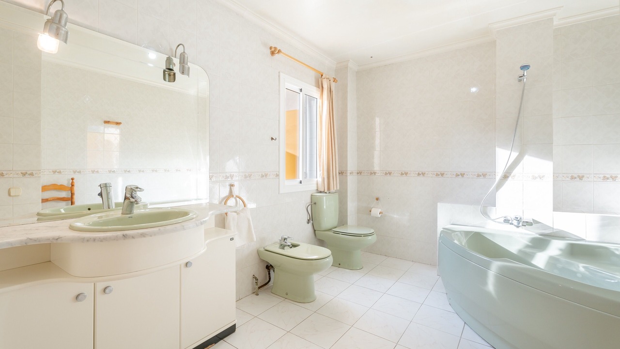 Photo of Bathroom in Chera
