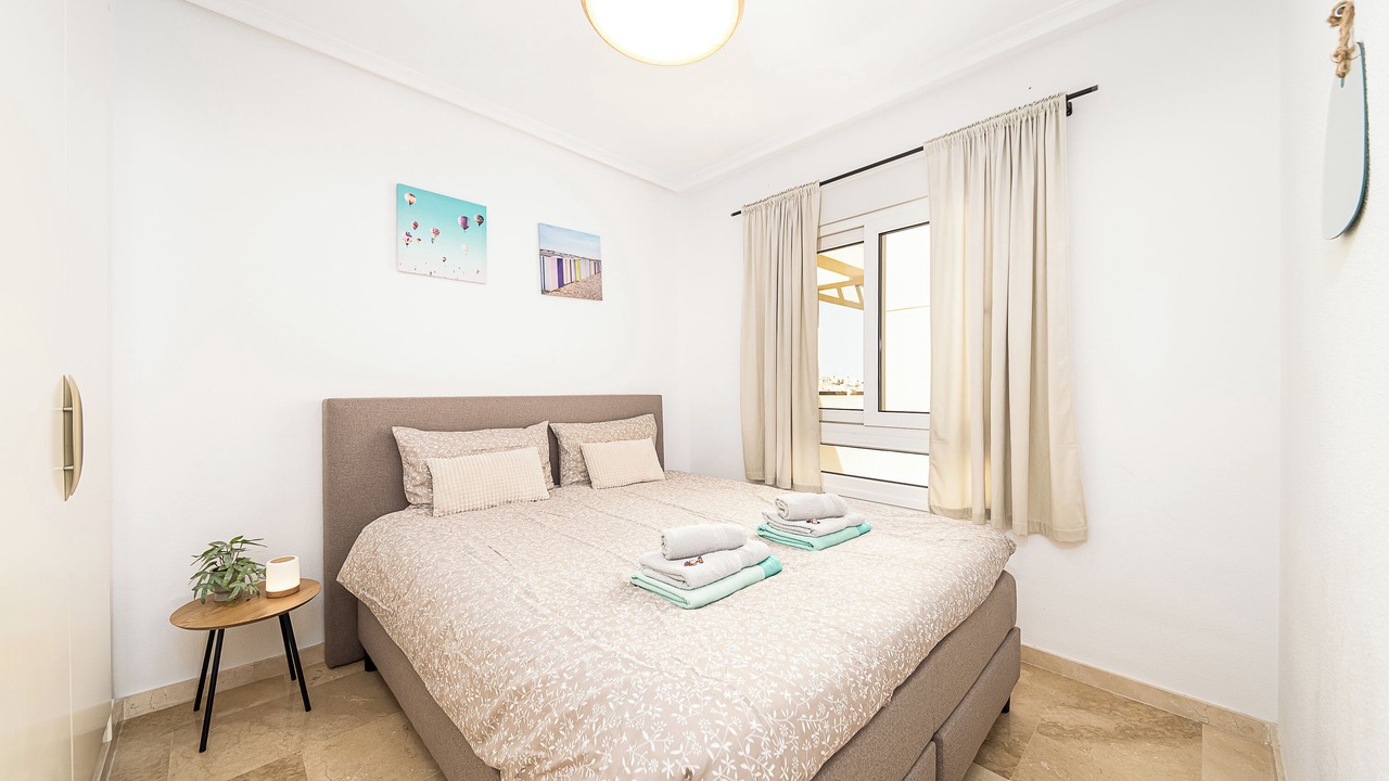 Photo of Bedroom in La Florida