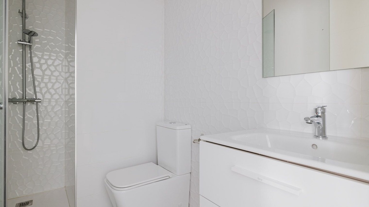 Photo of Bathroom in Pacifico