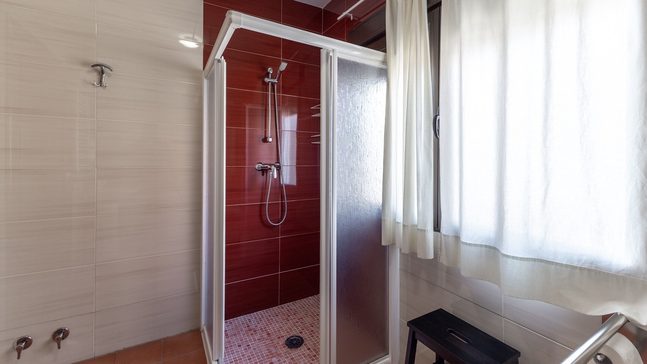 Photo of Bathroom in Galvez