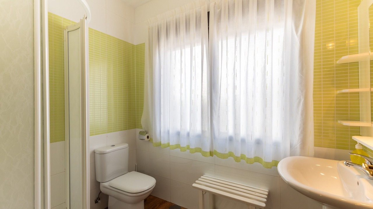 Photo of Bathroom in Galvez
