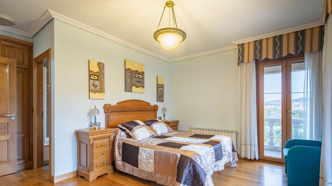 Photo of Bedroom in Hio
