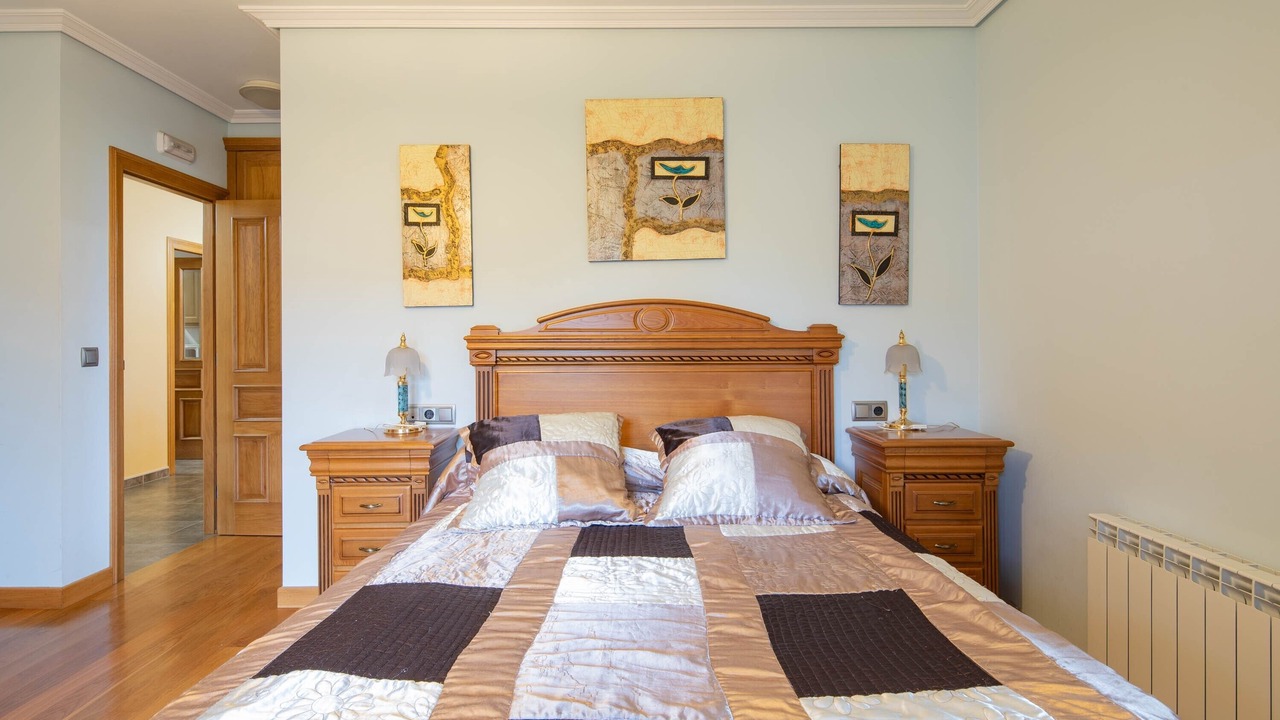 Photo of Bedroom in Hio