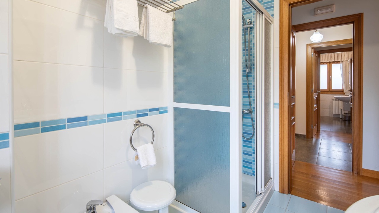 Photo of Bathroom in Hio