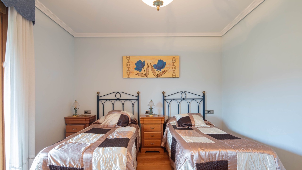 Photo of Bedroom in Hio