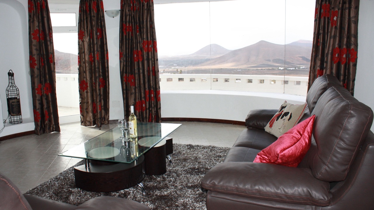 Photo of Livingroom in Nazaret
