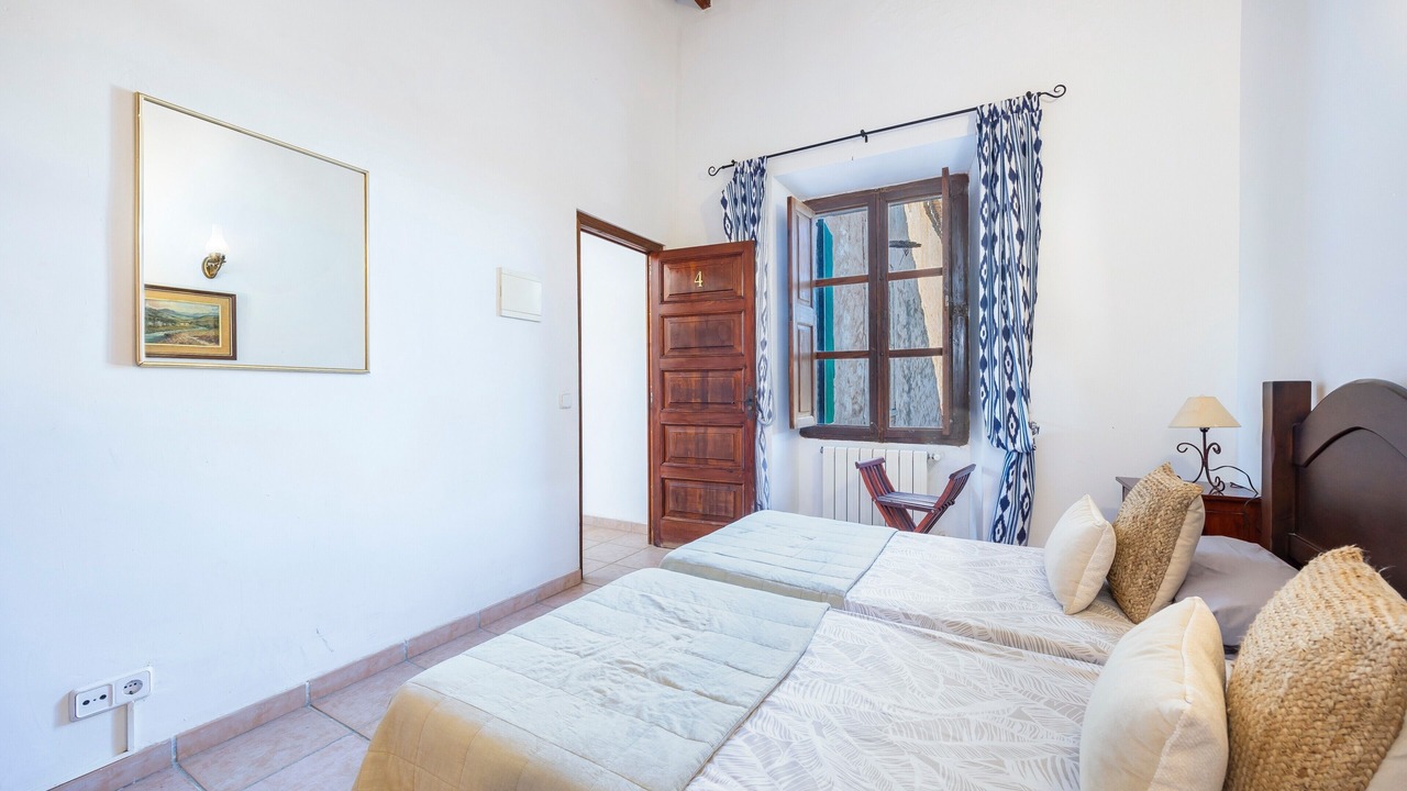 Photo of Bedroom in Puigpunyent