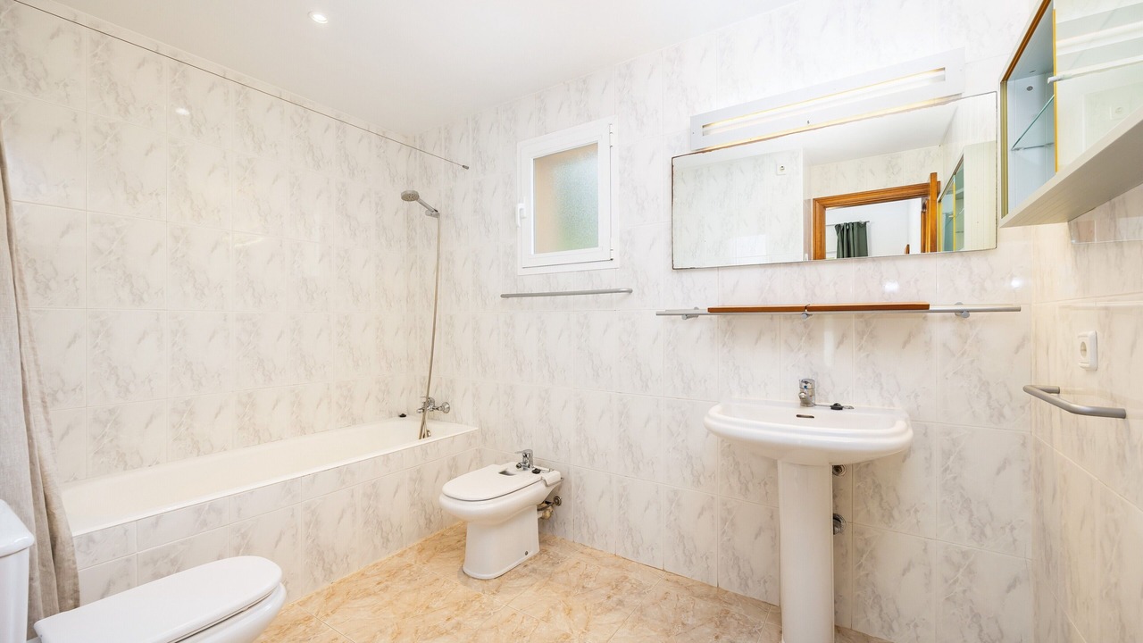 Photo of Bathroom in Les Meravelles