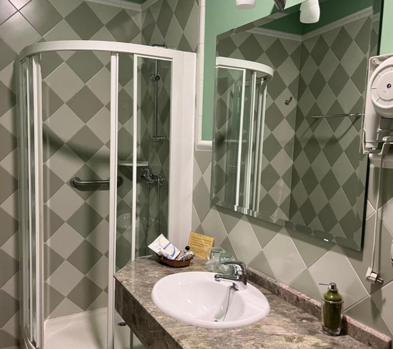 Photo of Bathroom in Mota del Cuervo