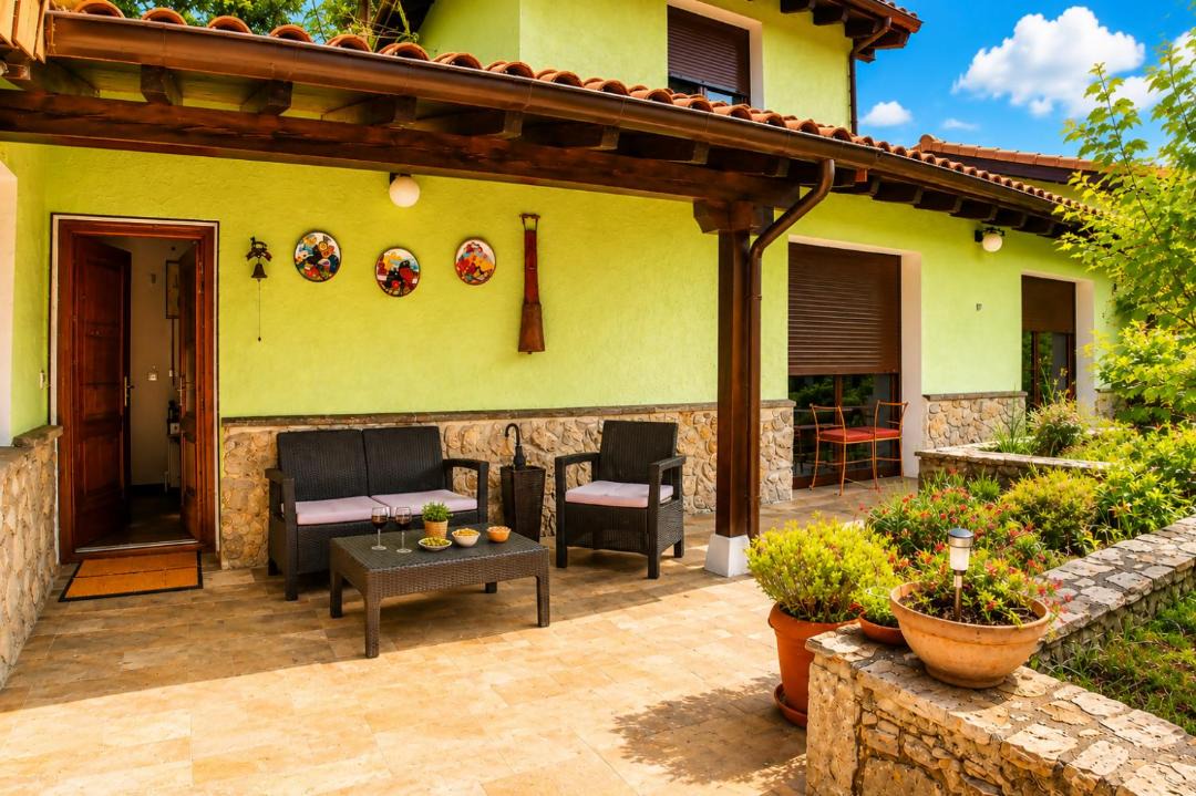 Photo of Patio Balcony in Llamigo