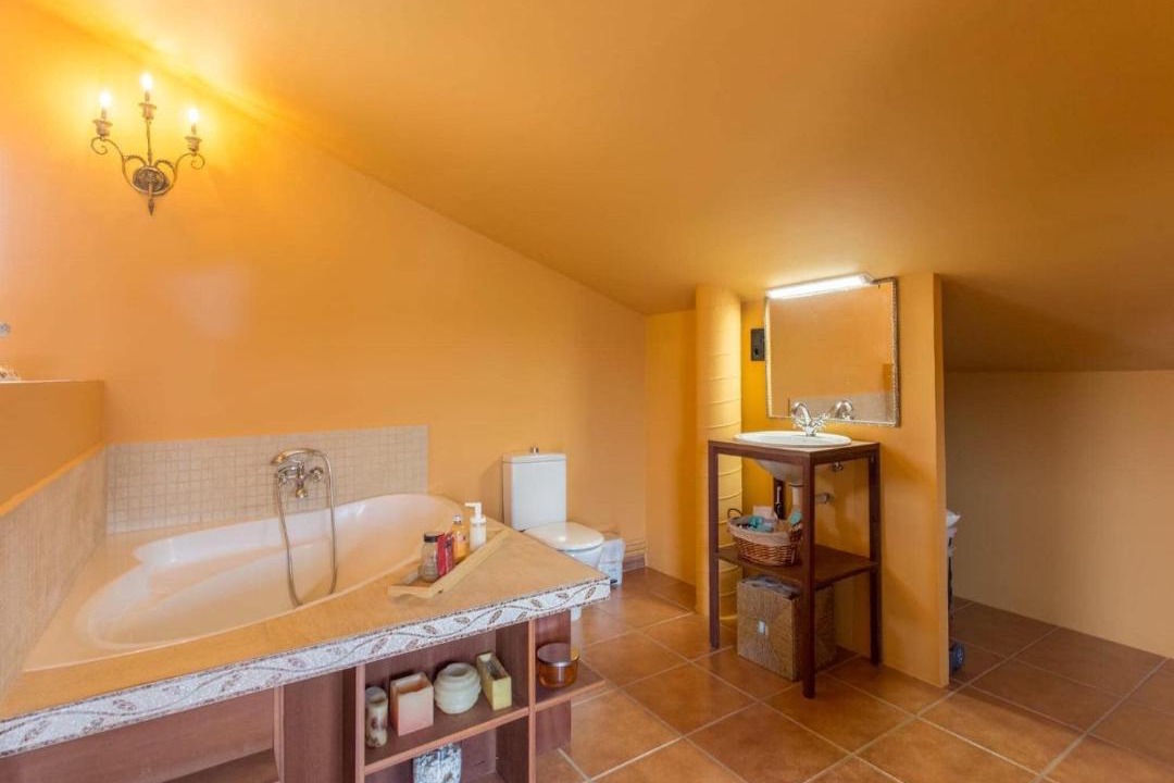 Photo of Bathroom in Argentona