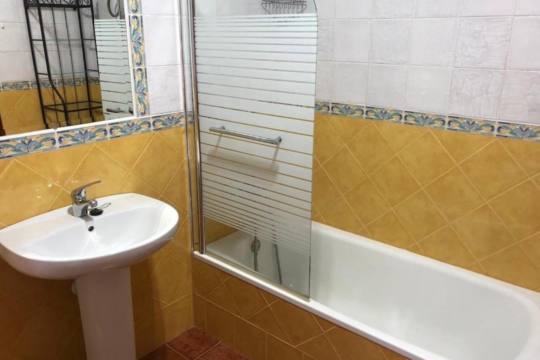 Photo of Bathroom in Los Navalmorales