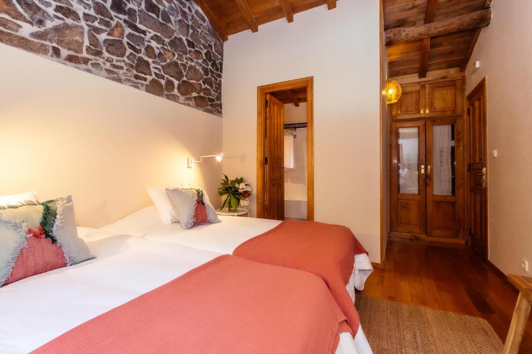 Photo of Bedroom in Teo