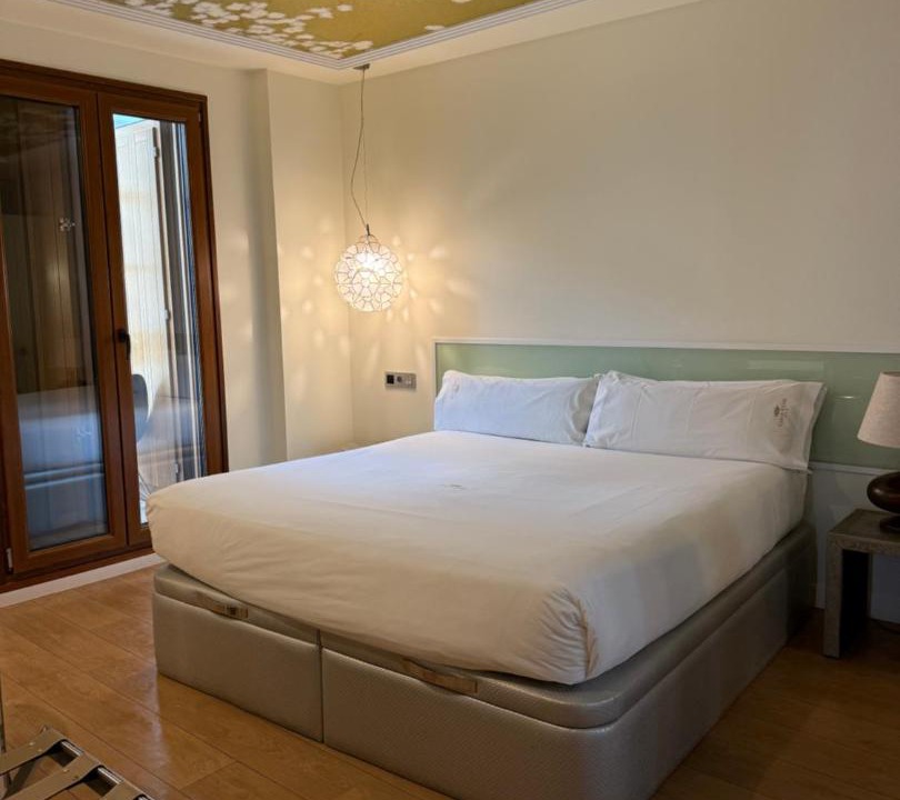 Photo of Bedroom in Santiago de Compostela Historic Centre