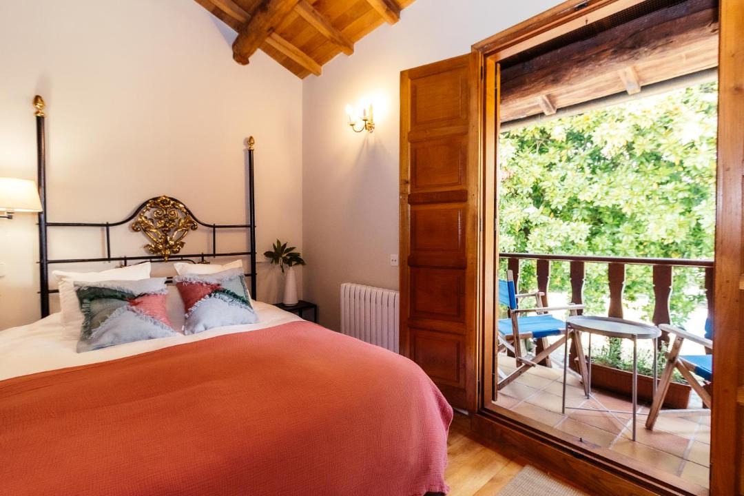 Photo of Bedroom in Teo