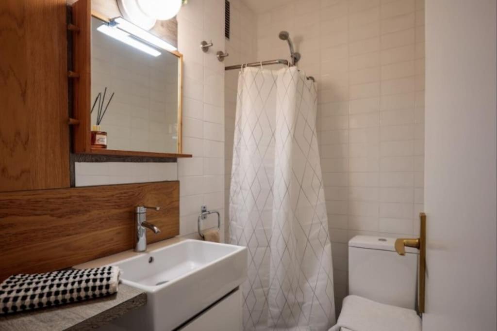 Photo of Bathroom in la Vila de Gracia