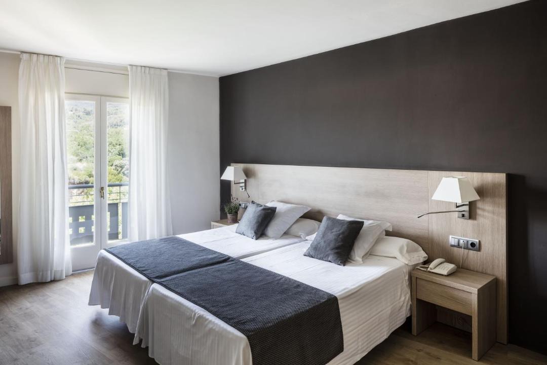 Photo of Bedroom in Caldes de Montbui