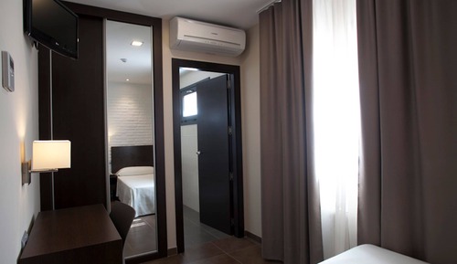 Single Room